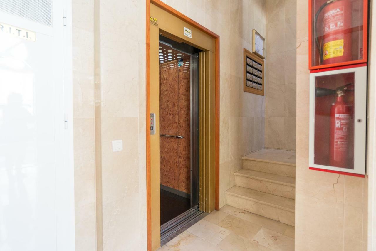 Elena Flat Malaga Centerアパートメント エクステリア 写真
